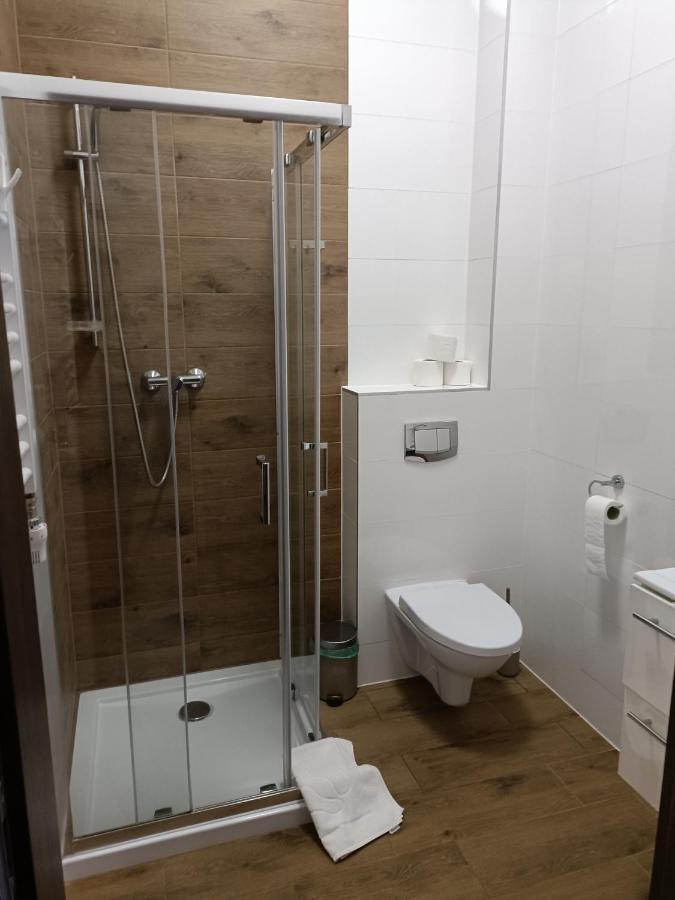 Lesne Niebo Hotel Lubniewice Buitenkant foto